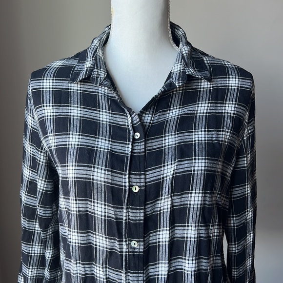 H&M Plaid Button Down Shirt - Picture 4 of 9